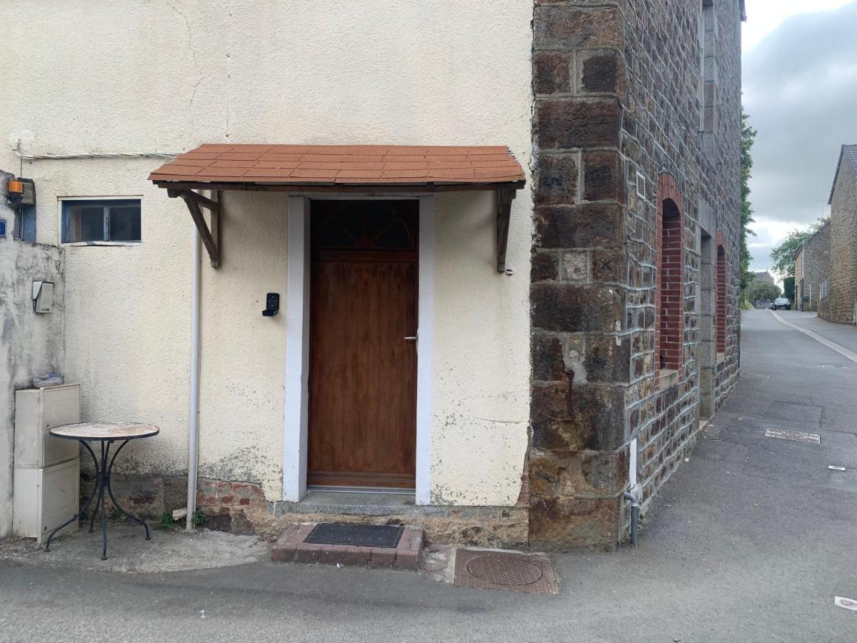 Ducey-Les Cheris Etape Mont Saint Michel St Malo 50220 المظهر الخارجي الصورة